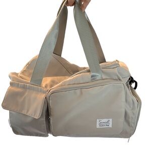 Travel yoga or gym bag color gray lightweight + lots of compartments Lik…